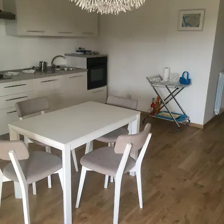 La Casa Di Alessia 아파트 사바우디아